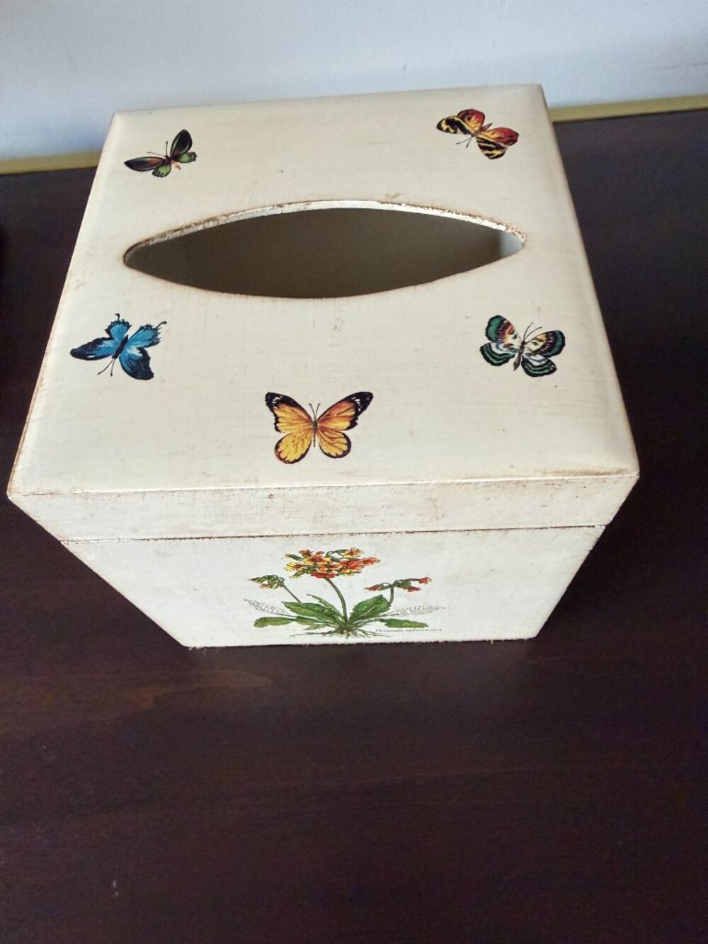 Vintage (circa 2000) Vietri Tissue Box